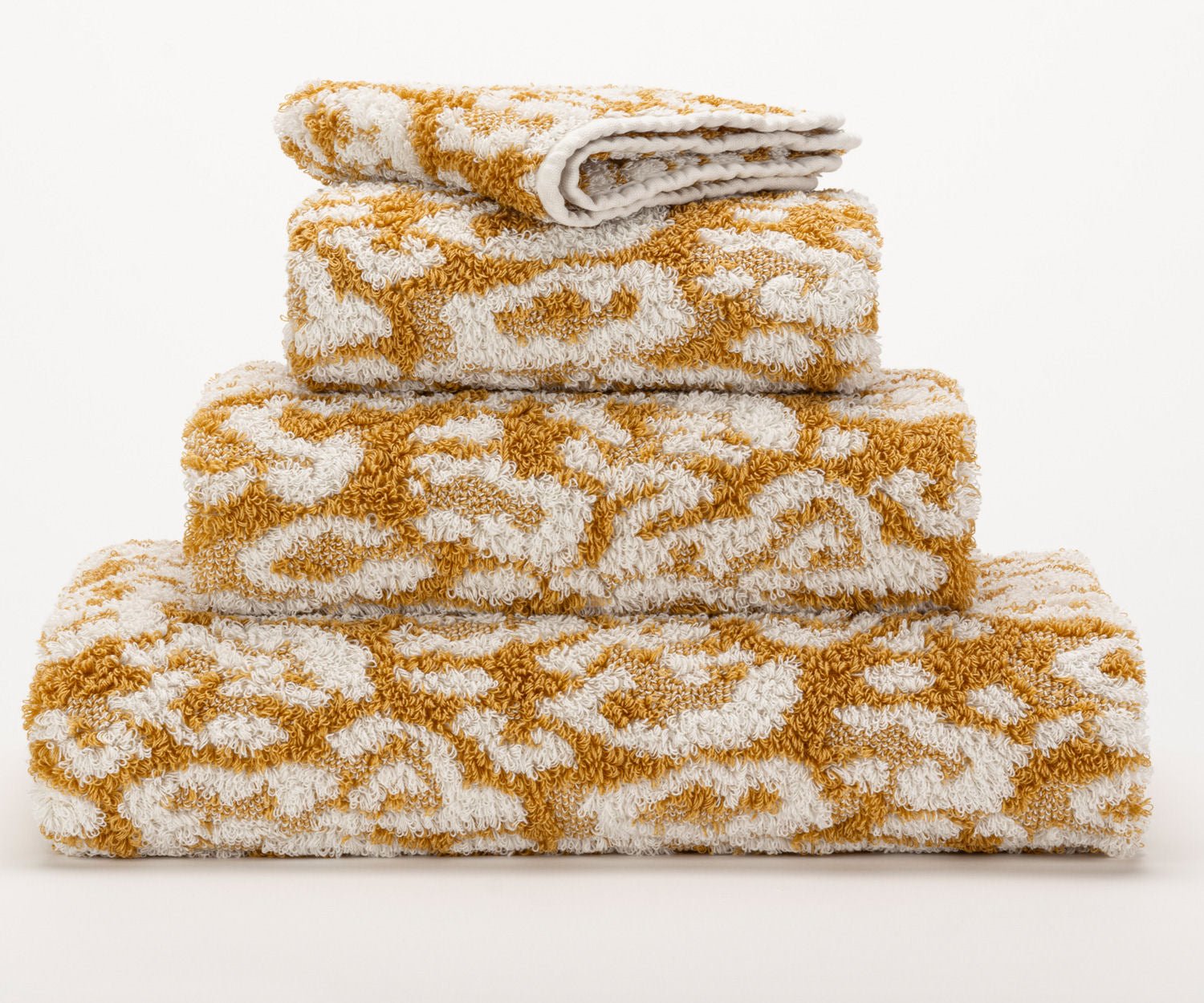 SAUVAGE Towels by Abyss & Habidecor 100% Giza Egyptian Cotton - |VESIMI Design| Luxury Bathrooms and Home Decor